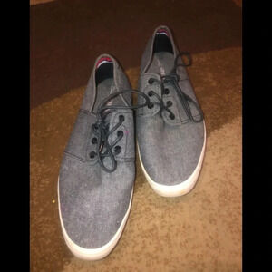 Call it spring sneaker